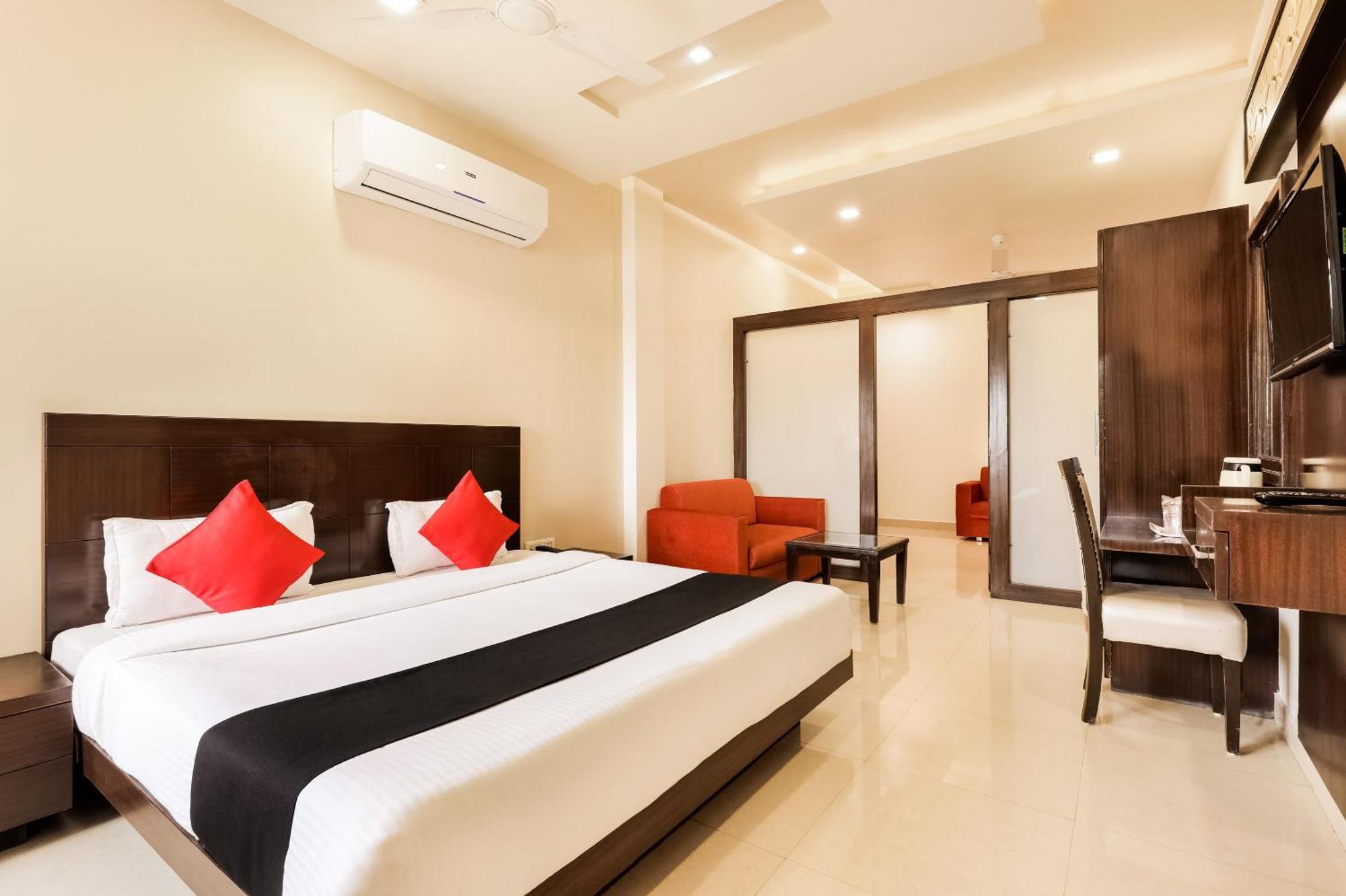 Super Townhouse Lalghati Near Airport Bhopal Esterno foto