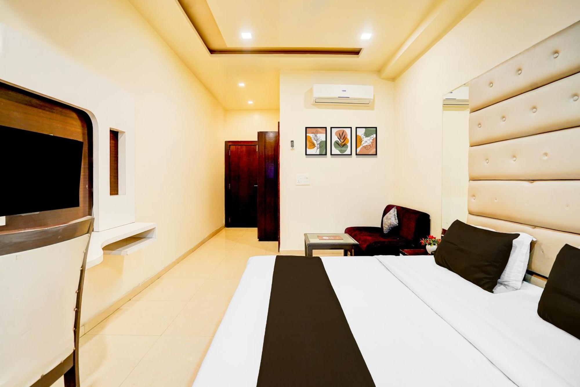 Super Townhouse Lalghati Near Airport Bhopal Esterno foto