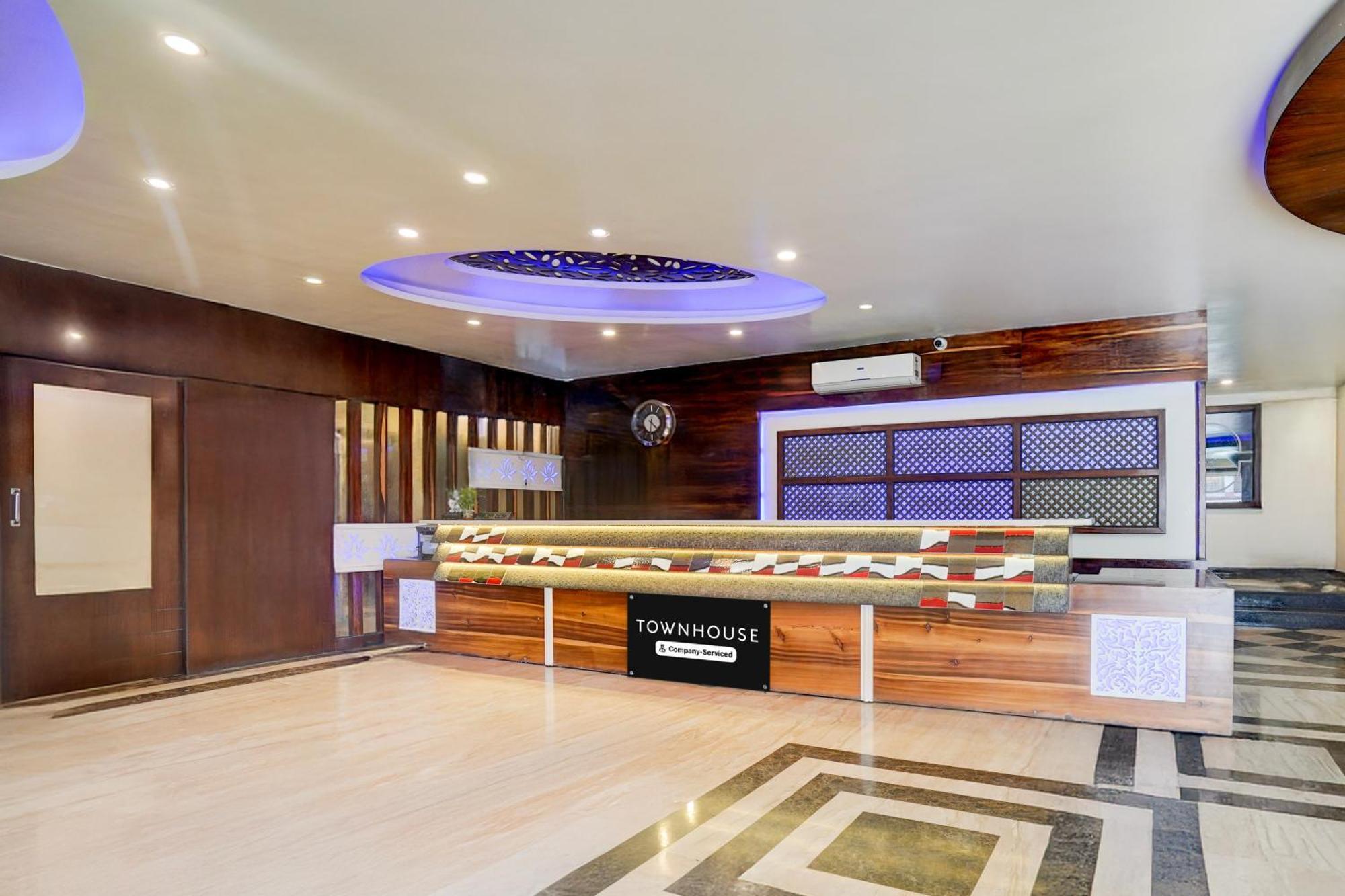 Super Townhouse Lalghati Near Airport Bhopal Esterno foto