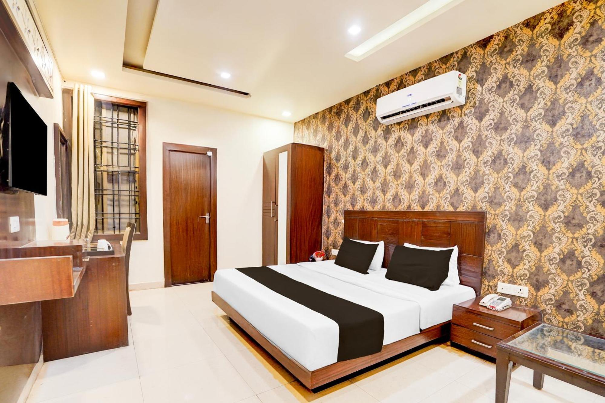 Super Townhouse Lalghati Near Airport Bhopal Esterno foto